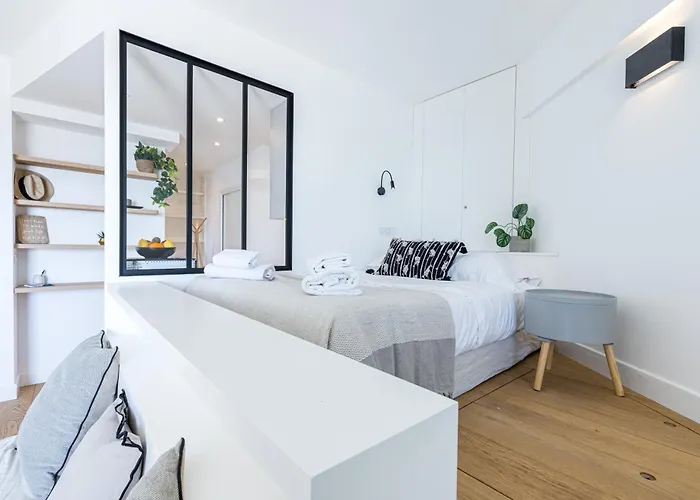 Franck Pilatte - Parking, Wifi, Ac, 3pers 니스